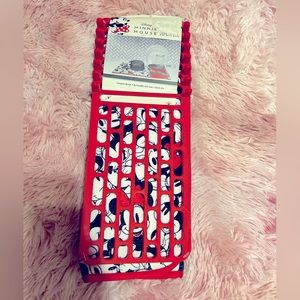 NWT Disney Minnie Mouse drying mat